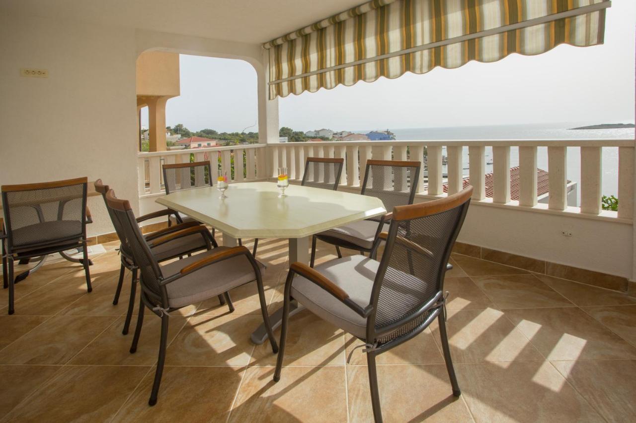 Apartments Lucija Ražanj Esterno foto